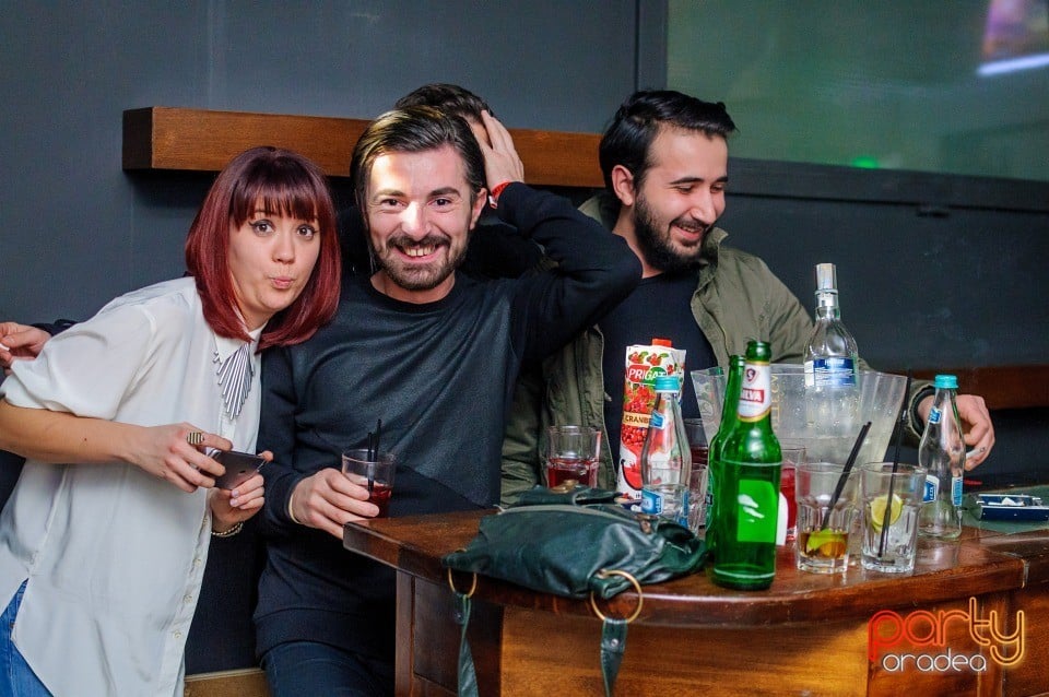 Voie bună la Juice, Juice