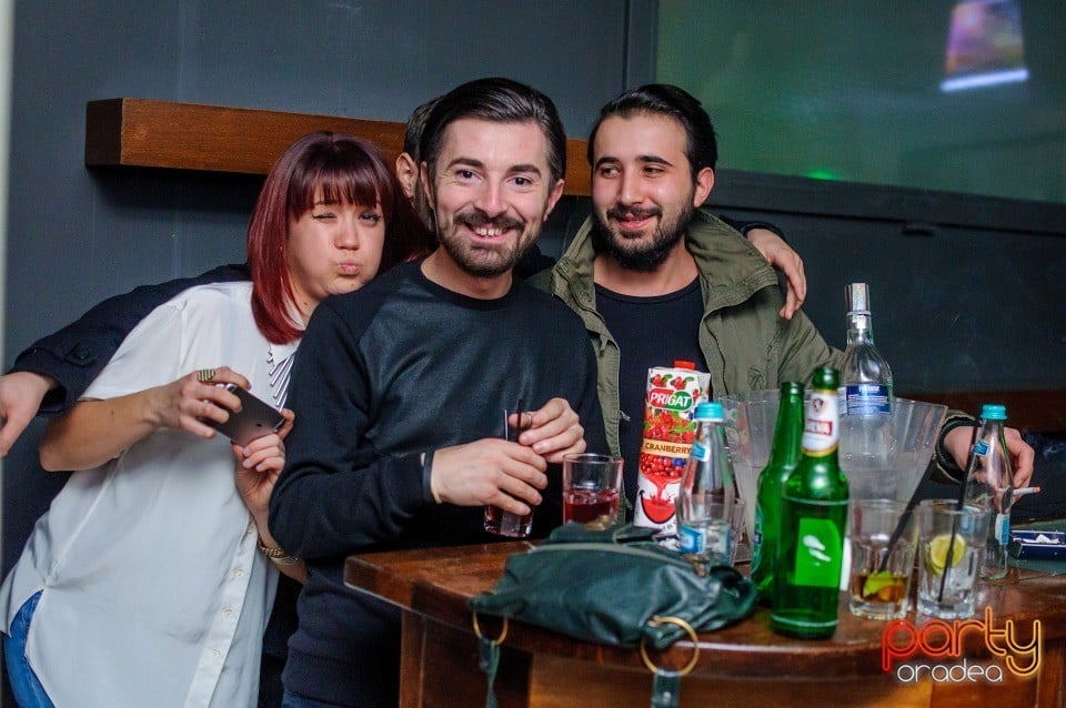 Voie bună la Juice, Juice
