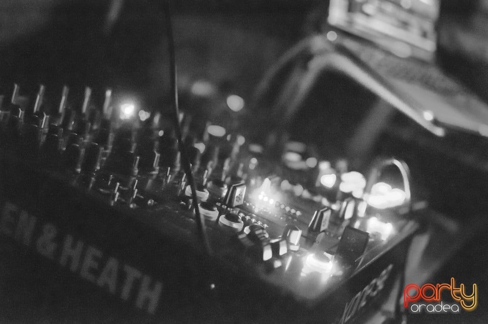 Voie bună la Juice, Juice