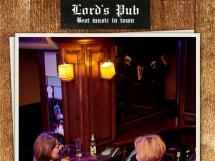 Voie bună la Lord's Pub