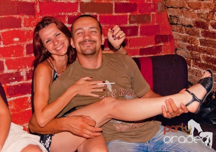 Voie bună, miercuri în Club Escape, 