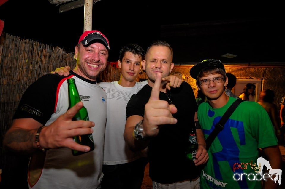 VV Attila şi VV Olivér în Disco Faház, 