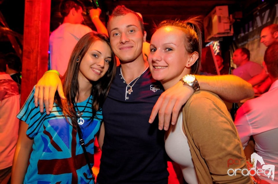 VV Attila şi VV Olivér în Disco Faház, 