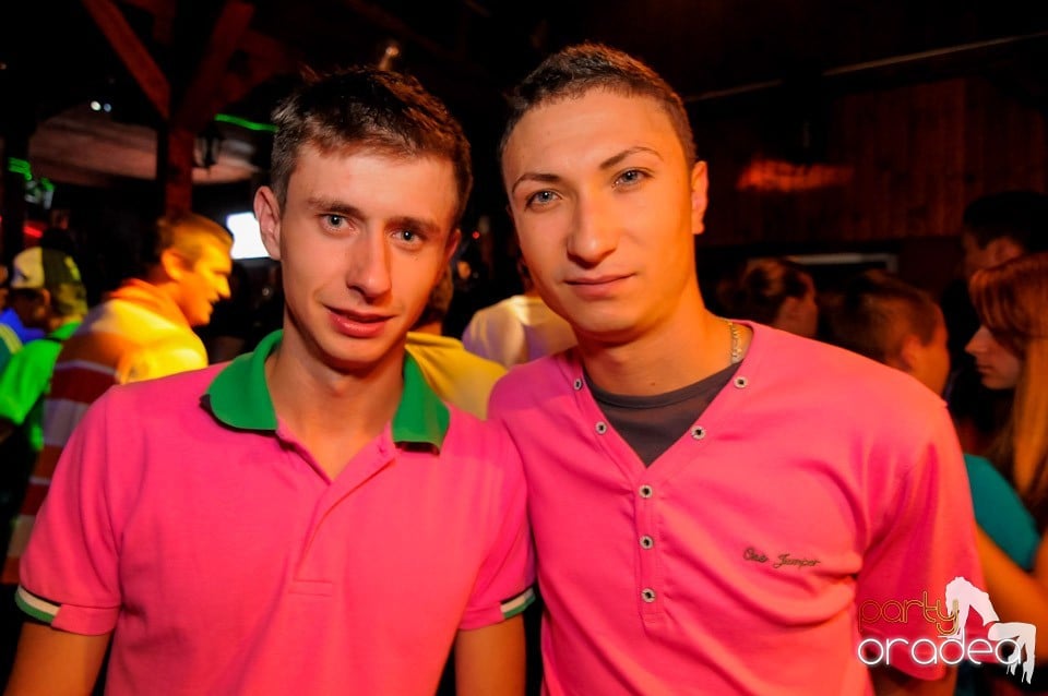 VV Attila şi VV Olivér în Disco Faház, 