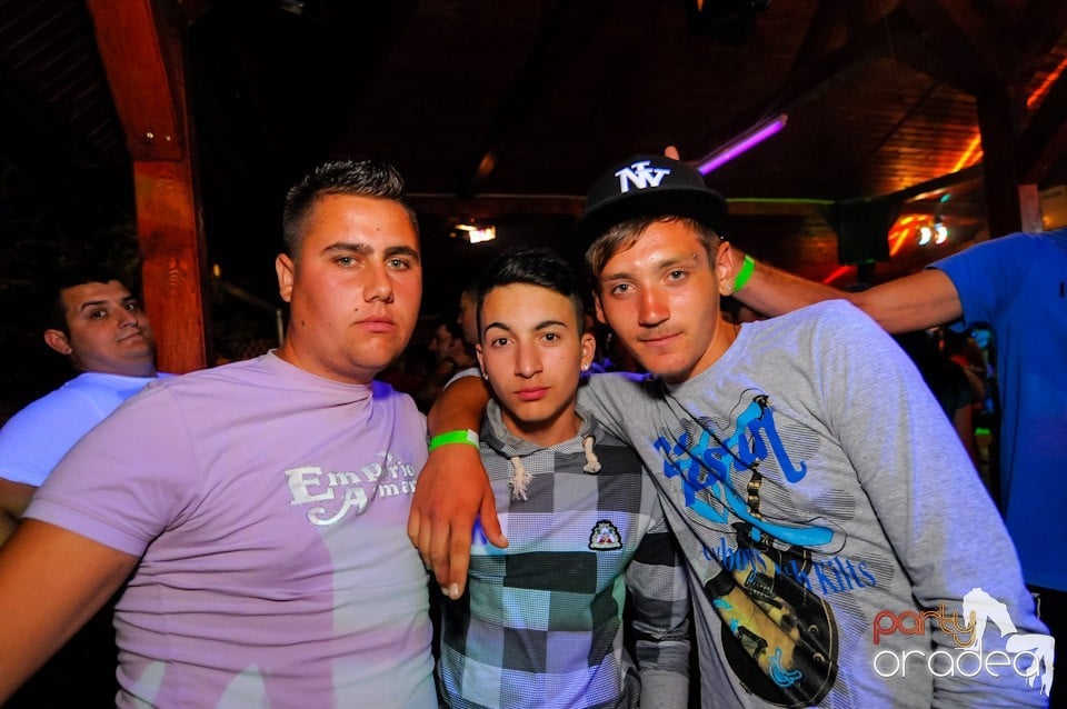 VV Attila şi VV Olivér în Disco Faház, 