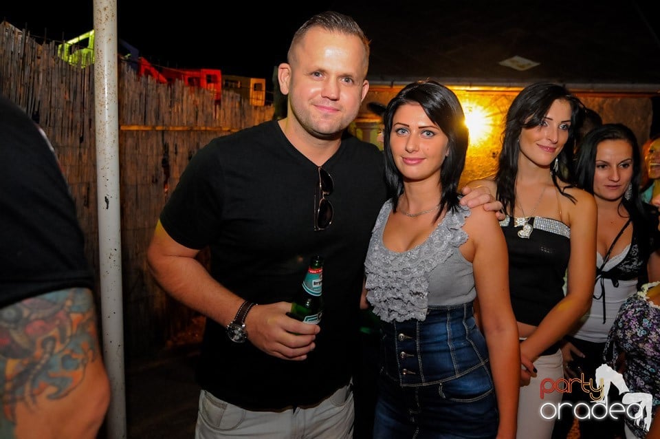 VV Attila şi VV Olivér în Disco Faház, 