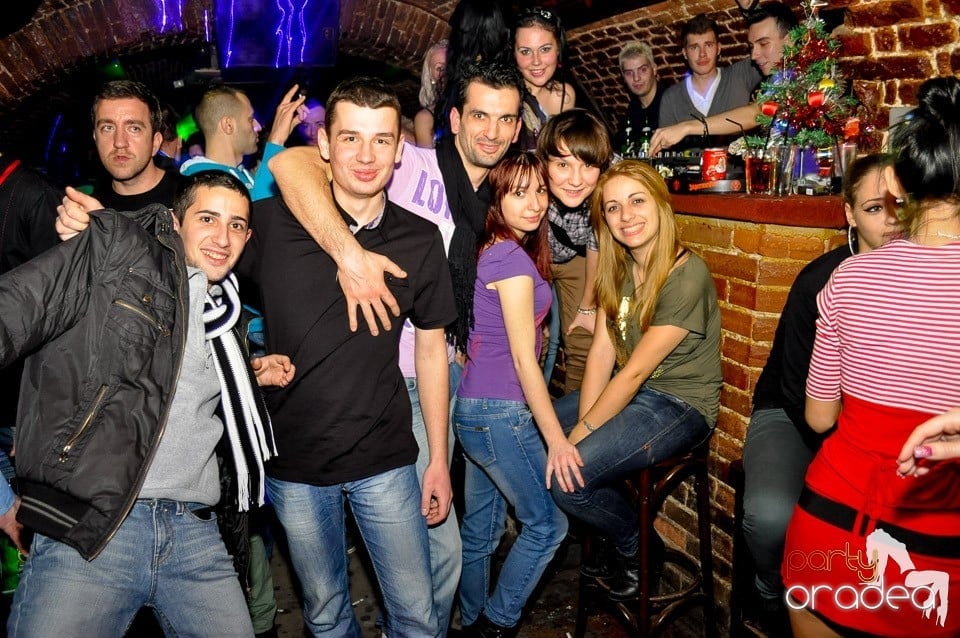 We Like to Party în Club Escape, 