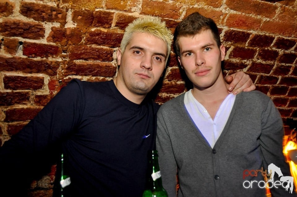 We Like to Party în Club Escape, 