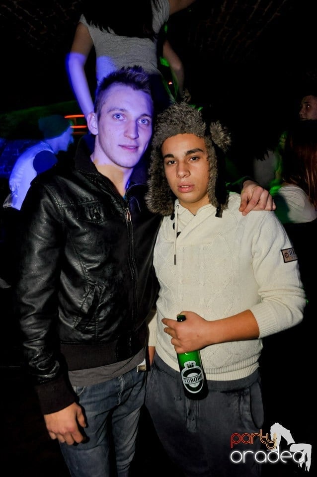 We Like to Party în Club Escape, 