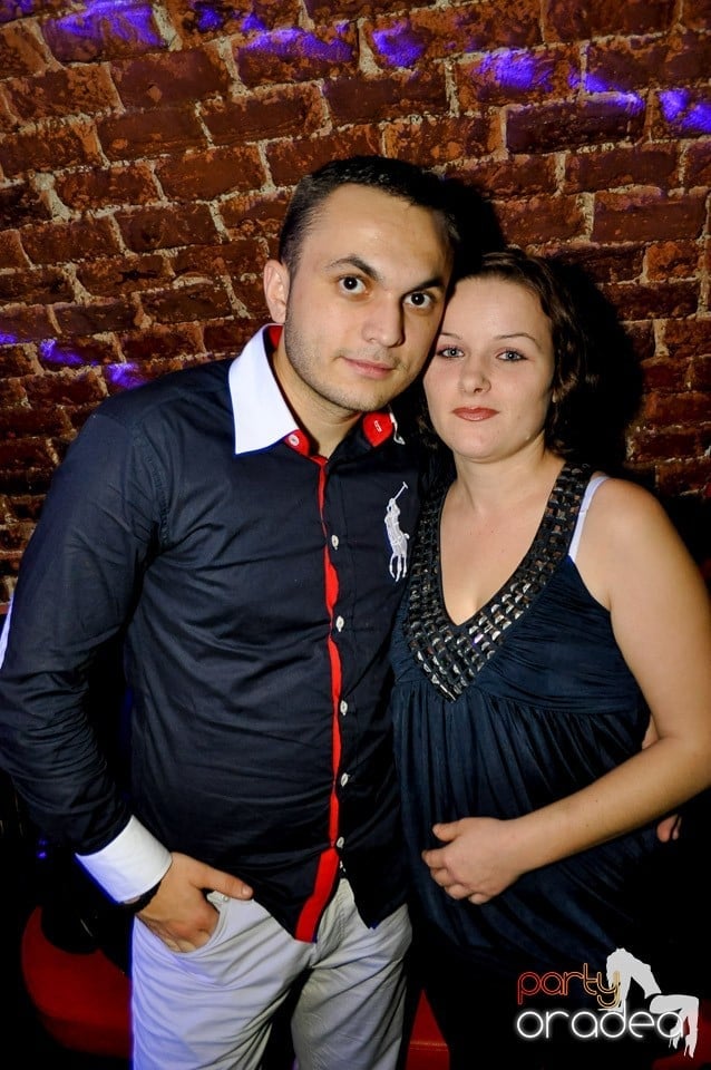 We Like to Party în Club Escape, 