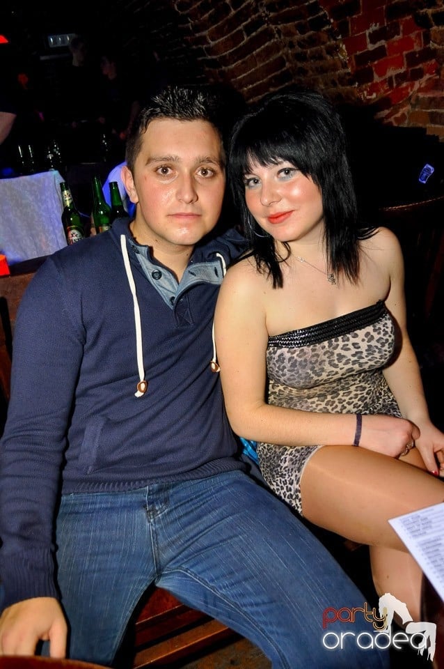 We Like to Party în Club Escape, 