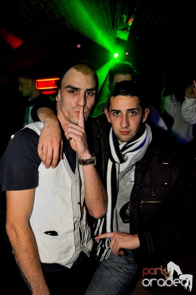 We Like to Party în Club Escape, 