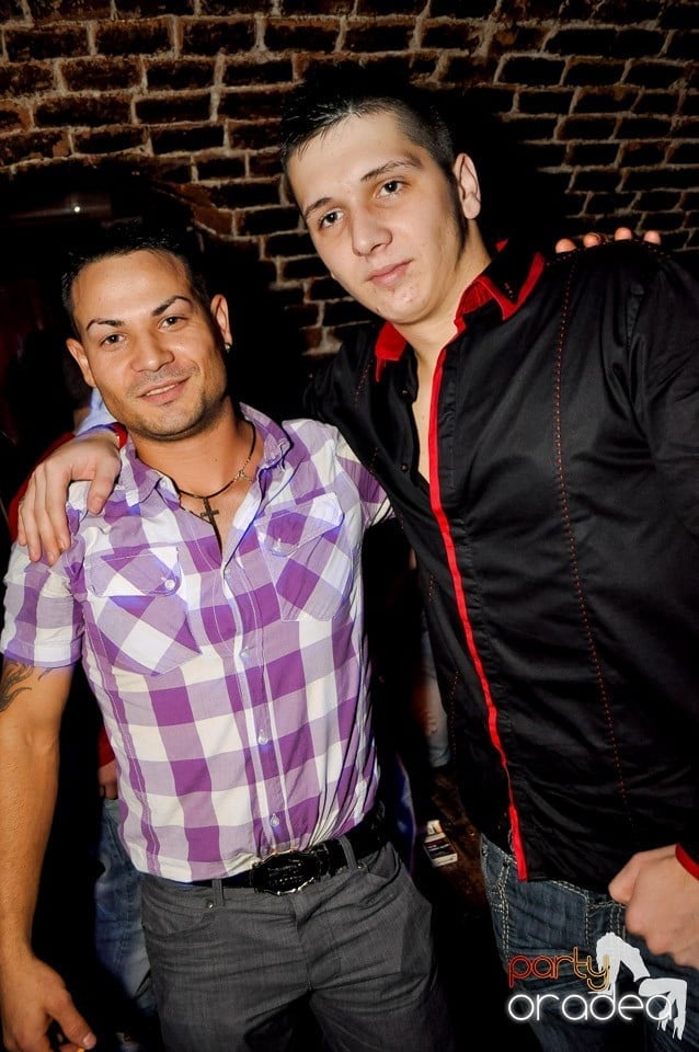 We Like to Party în Club Escape, 