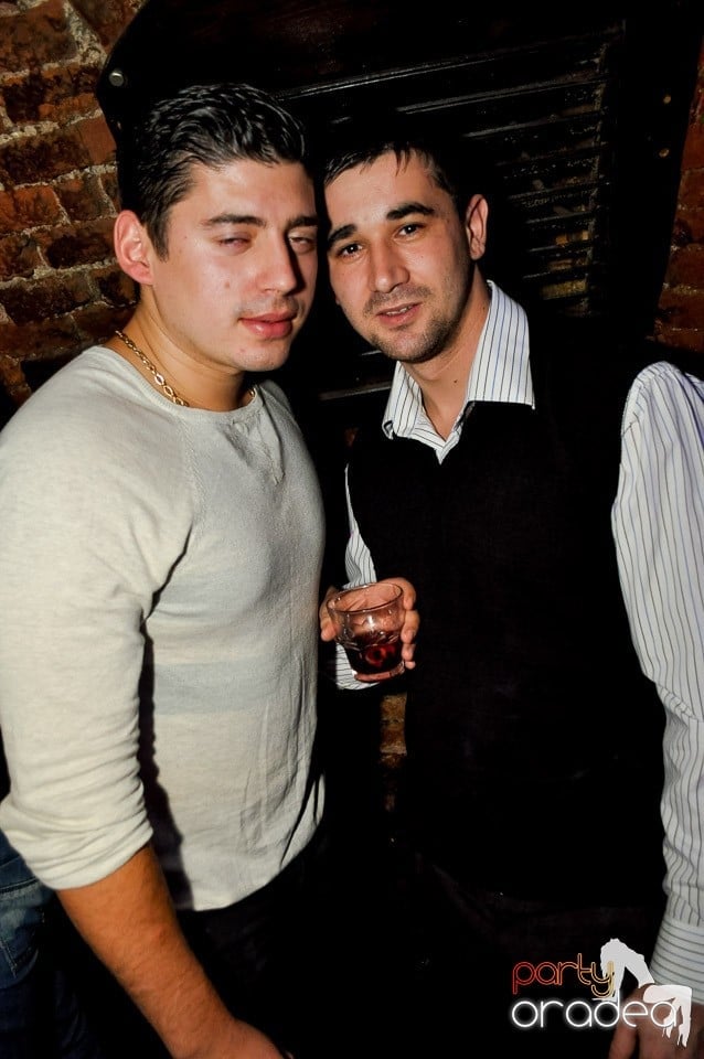 We Like to Party în Club Escape, 