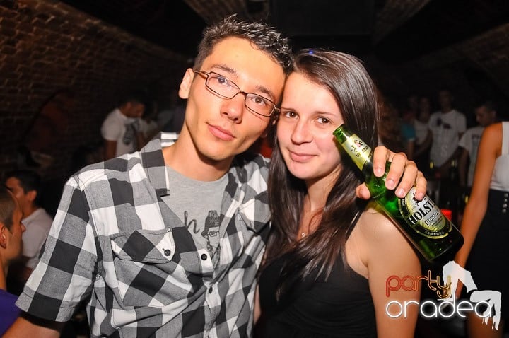 Wednesday Party @ Escape, 