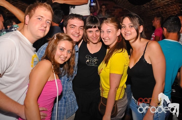 Wednesday Party @ Escape, 