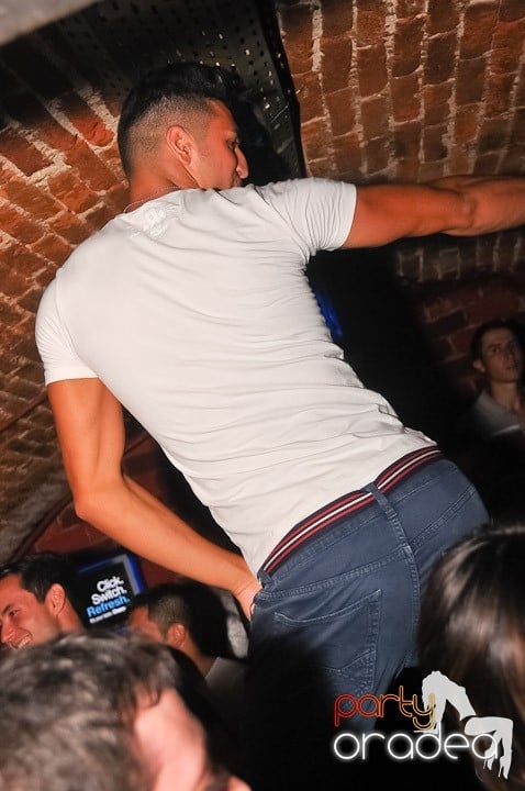 Wednesday Party @ Escape, 