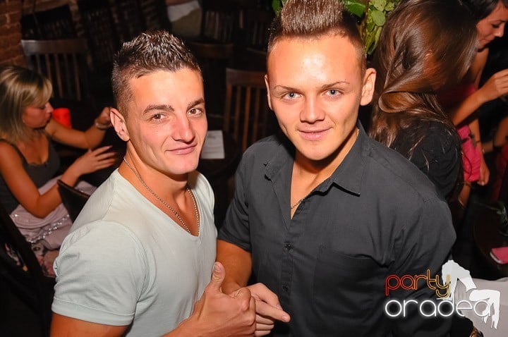 Wednesday Party @ Escape, 