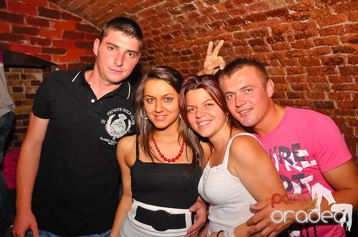 Wednesday Party @ Escape, 