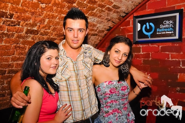 Wednesday Party @ Escape, 