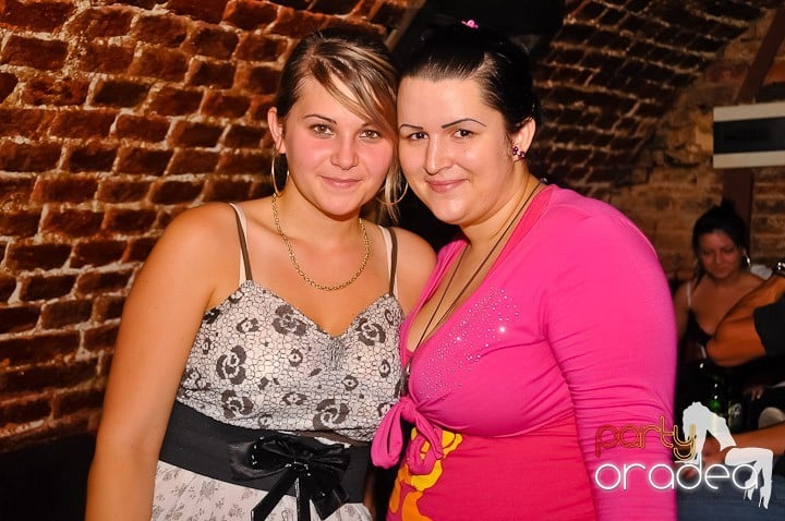 Wednesday Party @ Escape, 