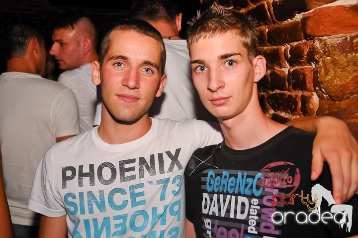 Wednesday Party @ Escape, 