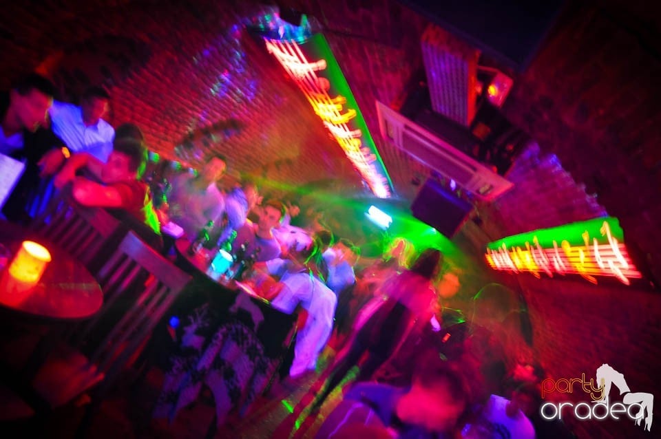 Wednesday party în Escape, 