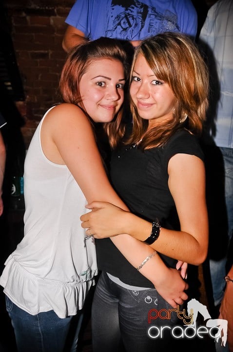 Weekend incendiar în Escape, 