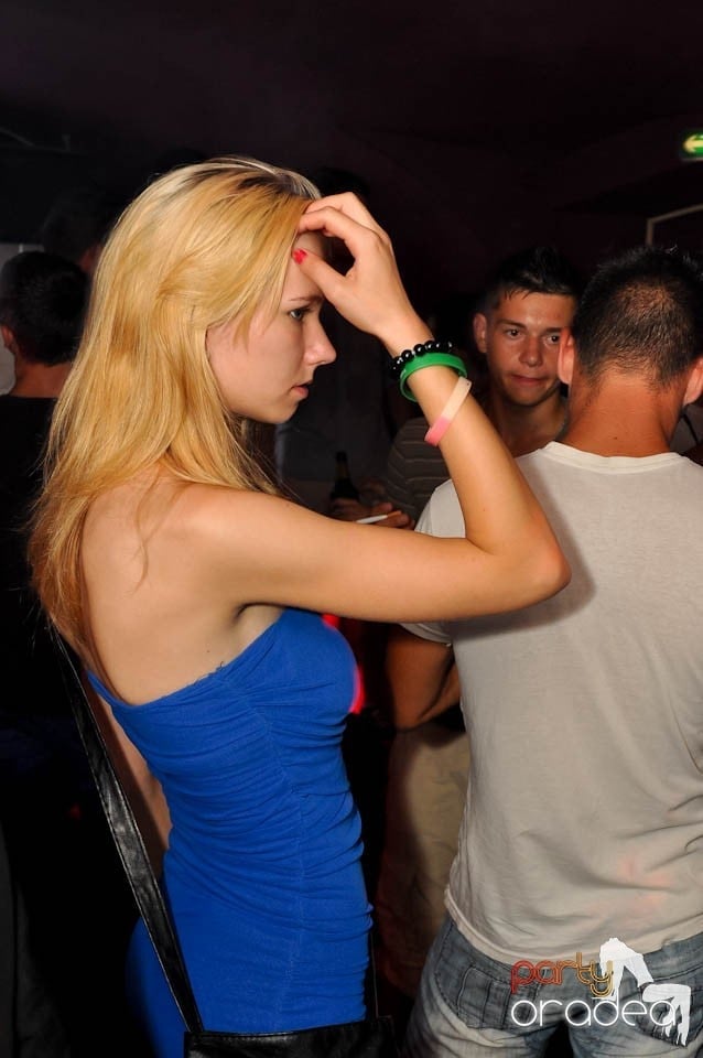 Weekend Party în Club Atti's, 