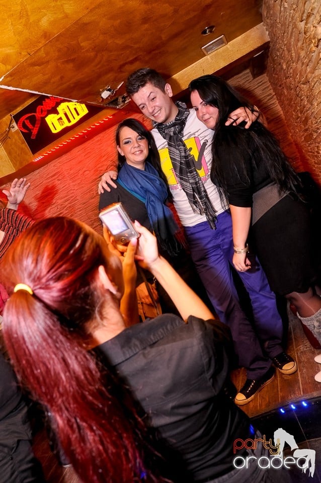 Weekend Party în Club Downtown, 