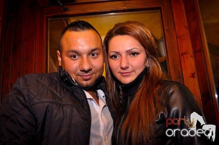 Weekend-ul începe în Downtown, 