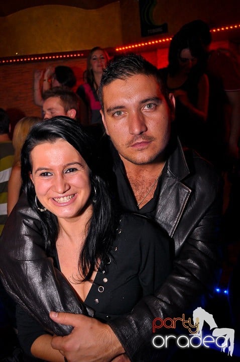 Weekend-ul începe în Downtown, 