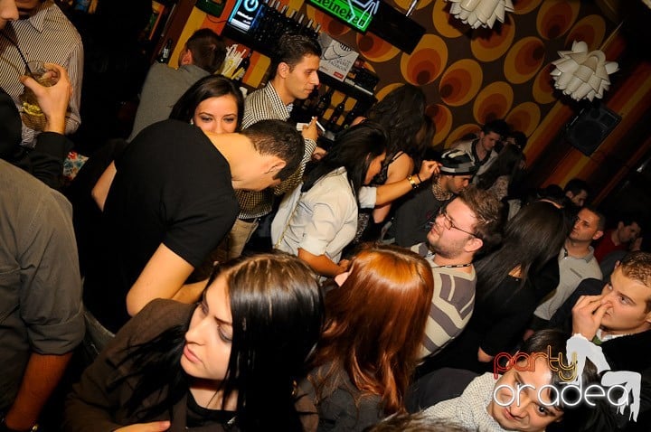 Weekend-ul începe în Juice, Juice