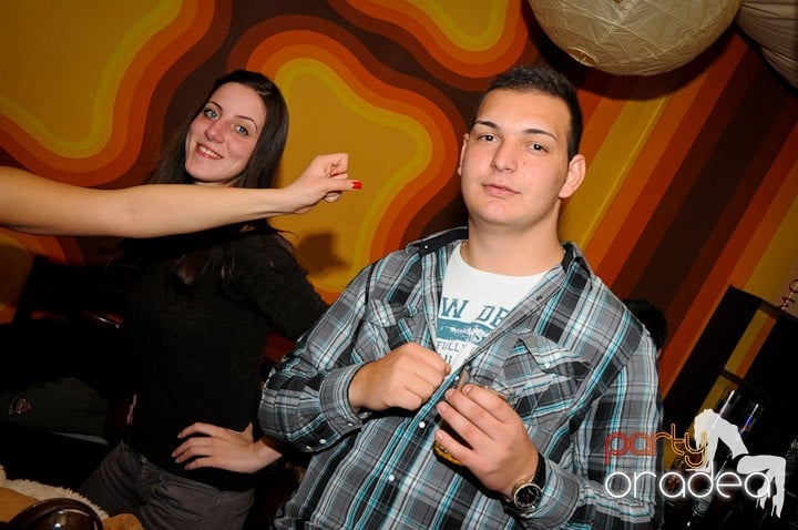 Weekend-ul începe în Juice, Juice