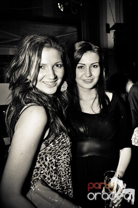 Weekend-ul începe în Juice, Juice