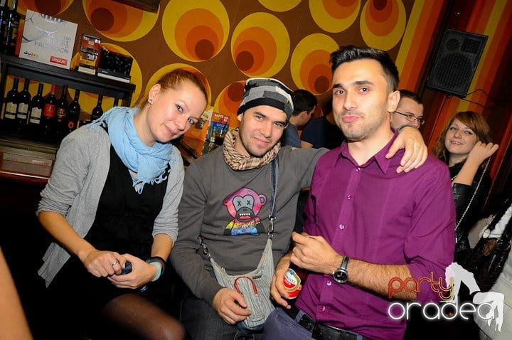 Weekend-ul începe în Juice, Juice