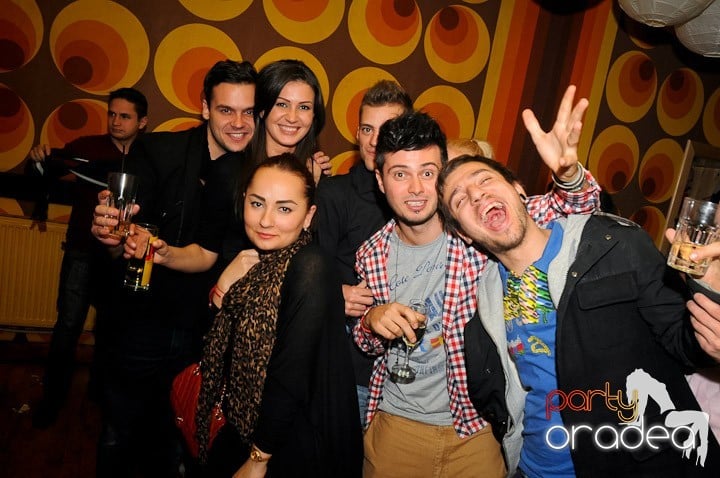 Weekend-ul începe în Juice, Juice