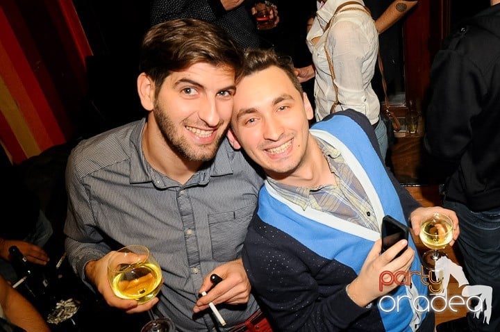 Weekend-ul începe în Juice, Juice