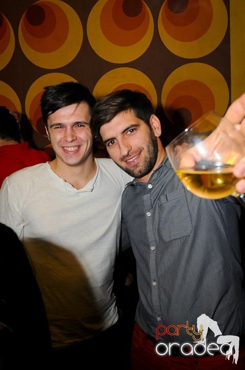 Weekend-ul începe în Juice, Juice