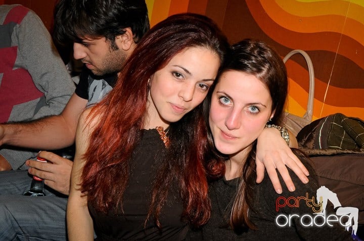 Weekend-ul începe în Juice, Juice