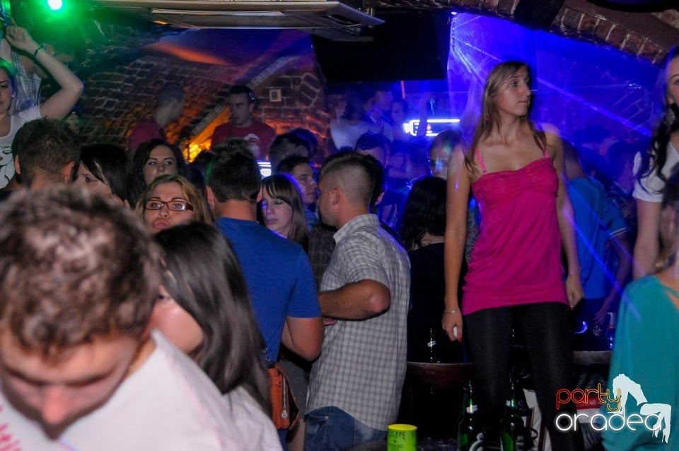 Welcome Back NMD Student's Party, 