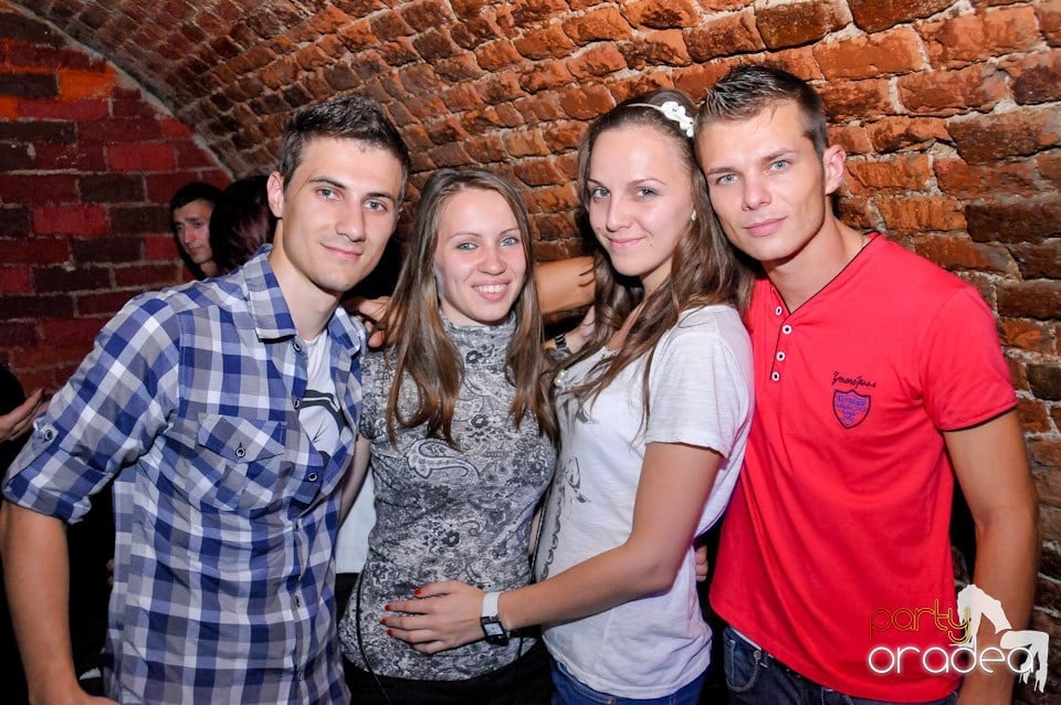 Welcome Bavk: NMD Student's Party, 