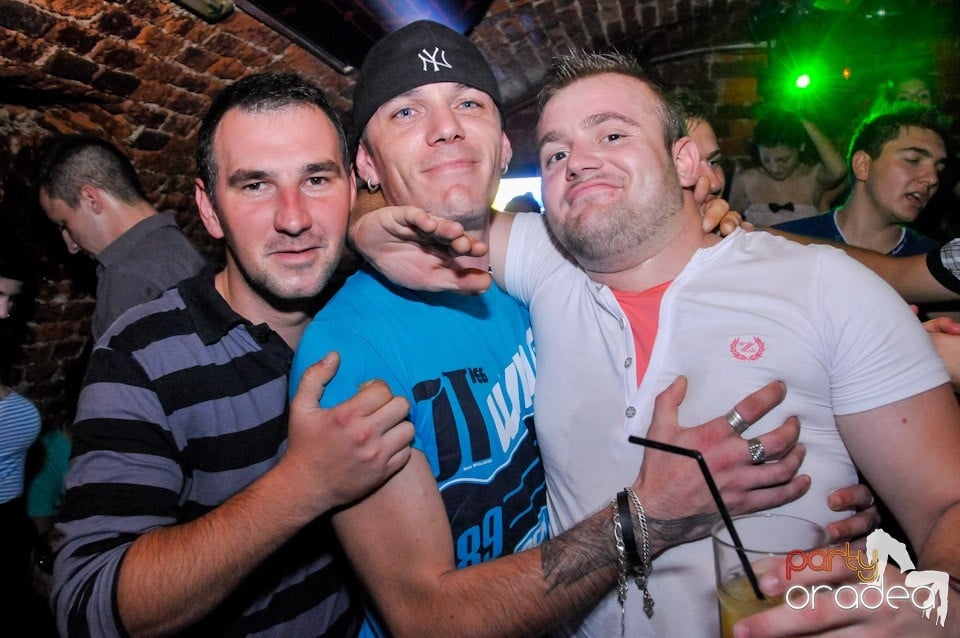 Welcome Bavk: NMD Student's Party, 