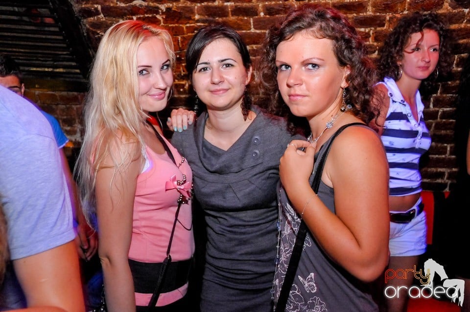 Welcome Bavk: NMD Student's Party, 