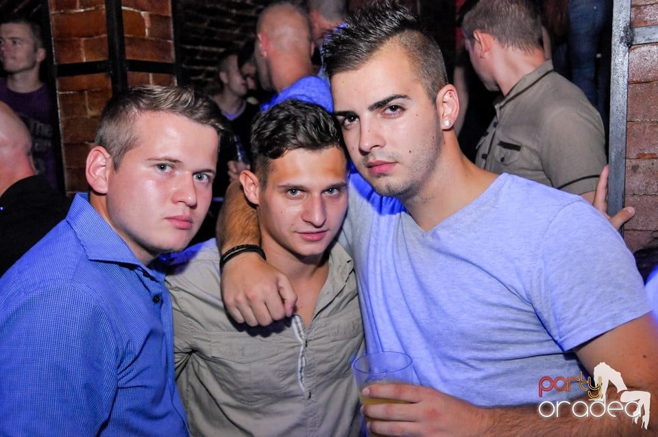 Welcome Bavk: NMD Student's Party, 