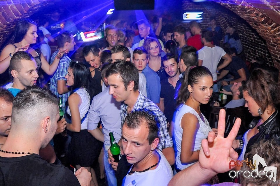 Welcome Bavk: NMD Student's Party, 