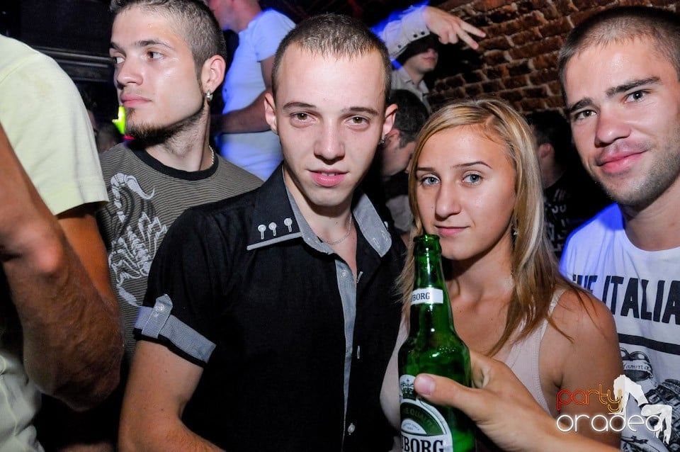 Welcome Bavk: NMD Student's Party, 