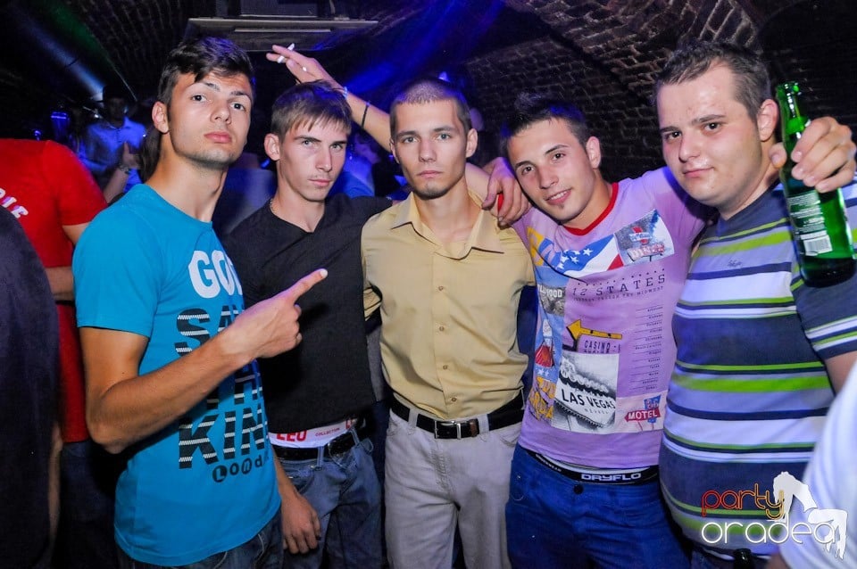 Welcome Bavk: NMD Student's Party, 