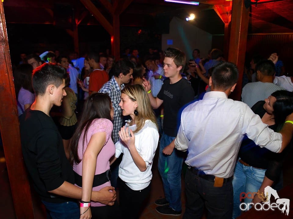 Welcome Spring 2 Party în Disco Faház, 