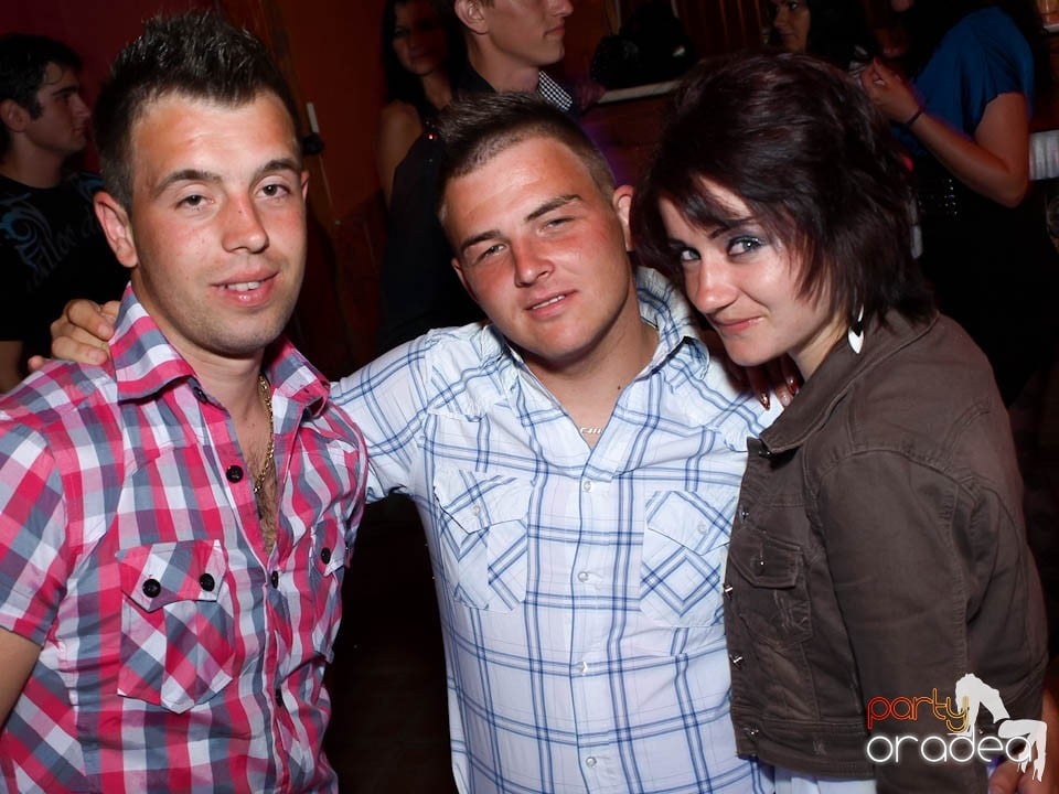 Welcome Spring 2 Party în Disco Faház, 